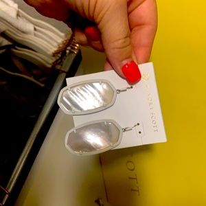 Kendra Scott White Elle drop larger earrings